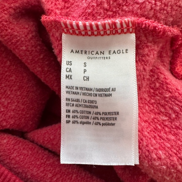 Women's American Eagle Disney Feisty Red Donald Duck Crewneck Sweater Size S - Picture 4 of 5